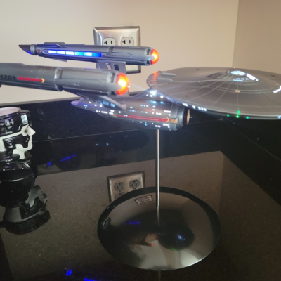 U.S.S. Enterprise 1:1000 Scale Set Prop Replica Model com luzes – Frete grátis